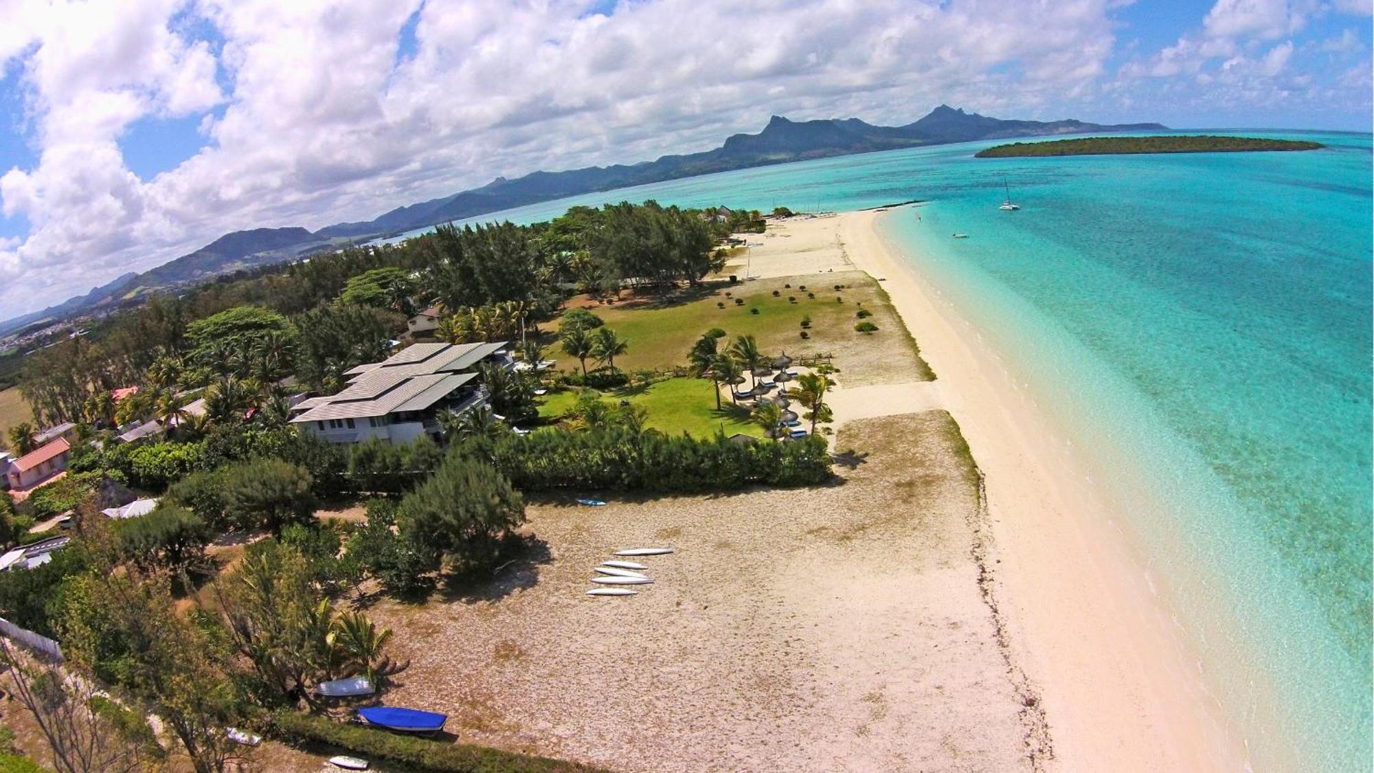 Paradise Beach By Horizon Holidays Pointe d'Esny Exteriör bild