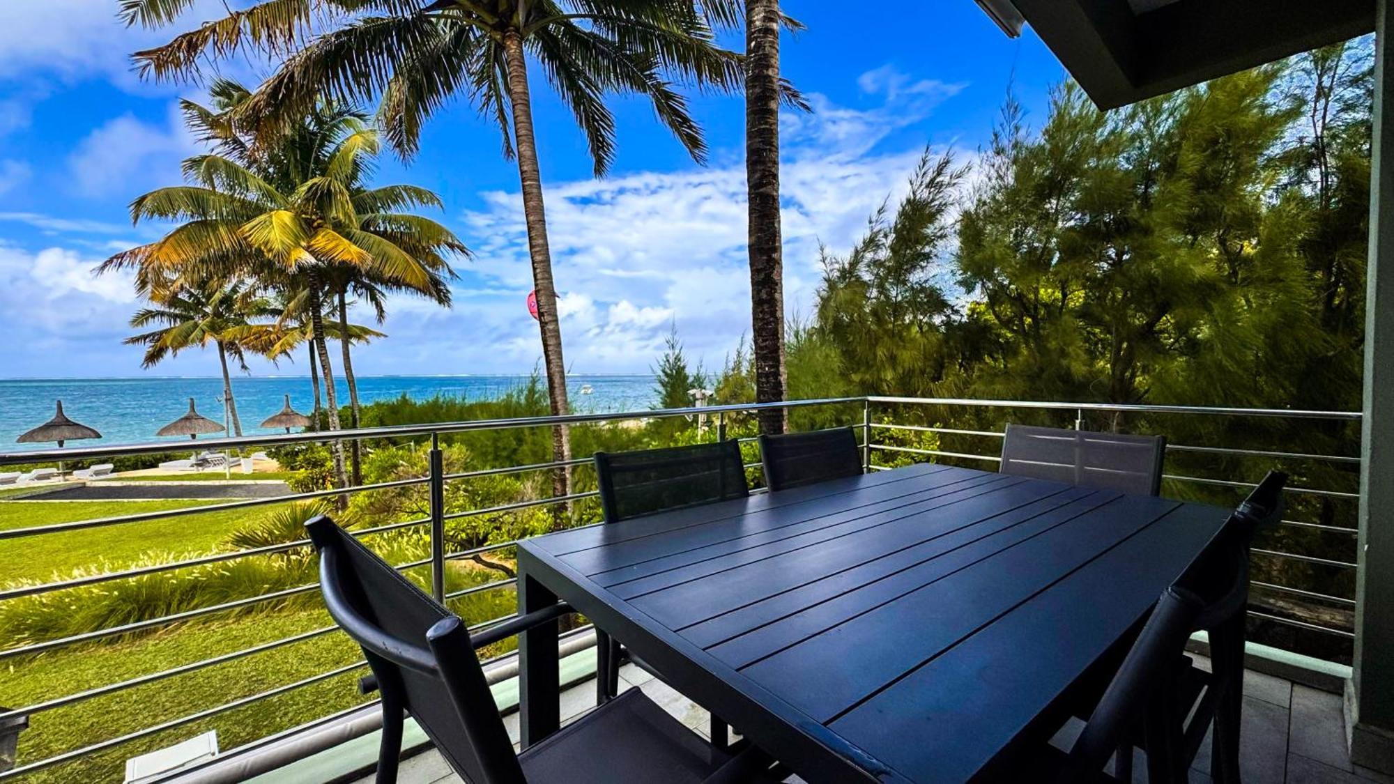Paradise Beach By Horizon Holidays Pointe d'Esny Exteriör bild